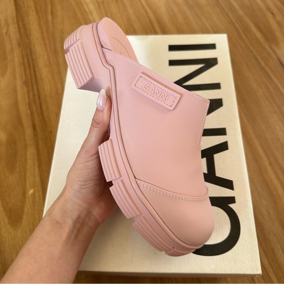 NIB Pink Ganni Rubber Clogs - Picture 3 of 6